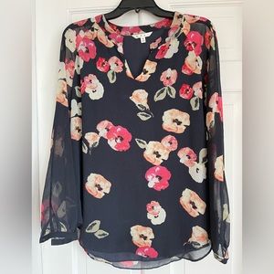 Cabi black & floral long sheer sleeve blouse. Size Medium.
